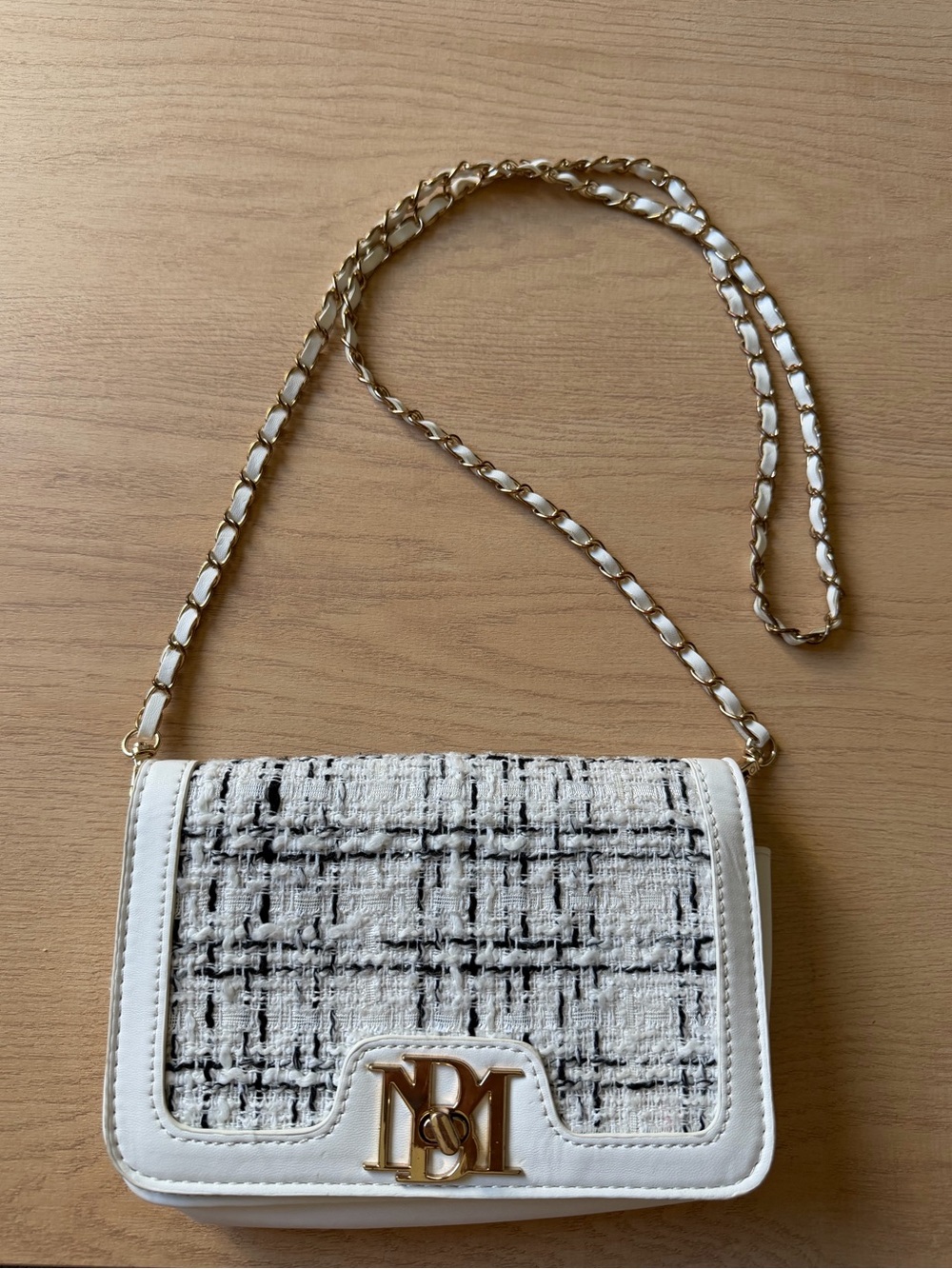 Badgley Mischka White Tweed Crossbody with Gold Chain